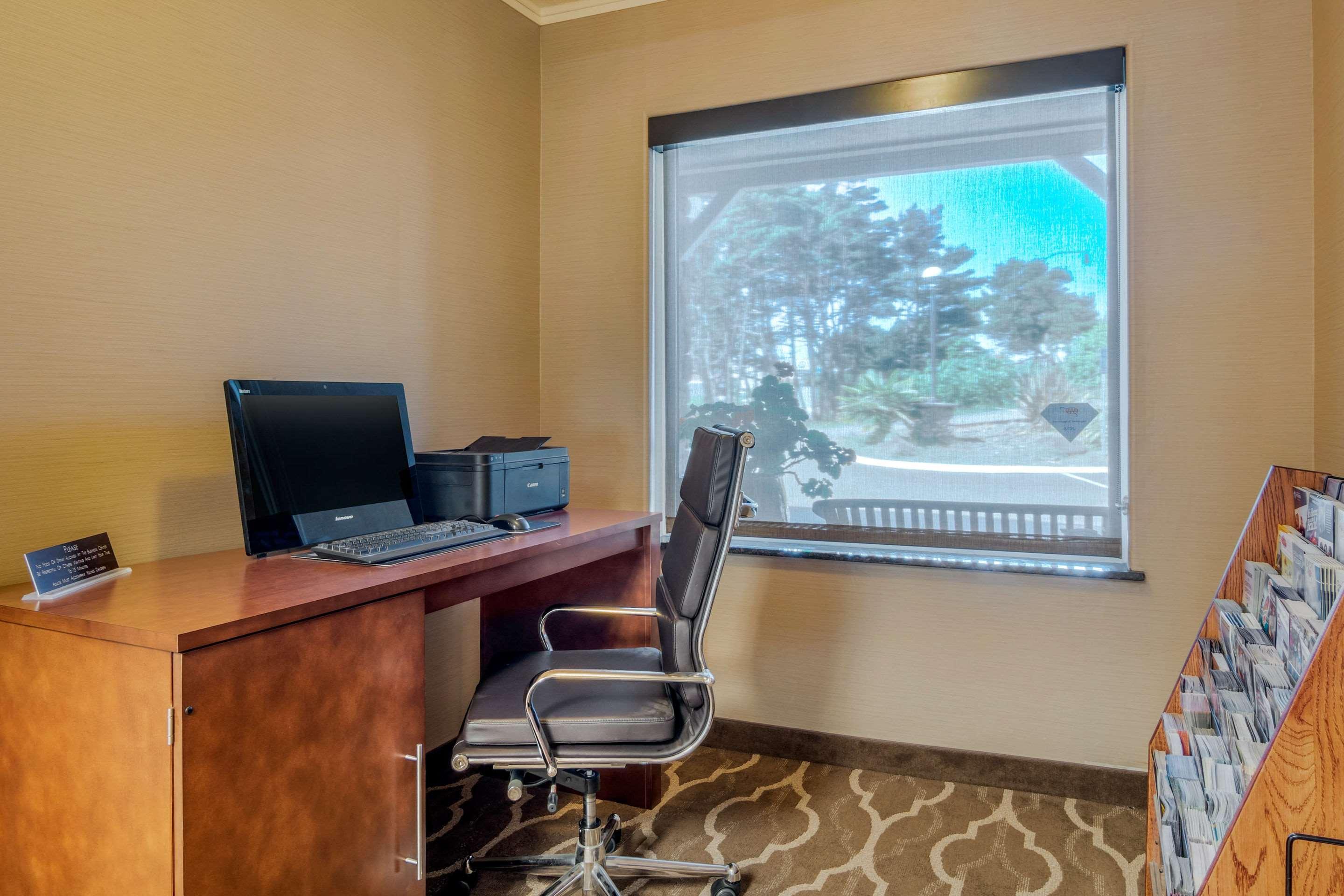 Comfort Inn & Suites Lincoln City Eksteriør bilde